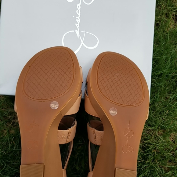 Jessica Simpson wedges - Picture 4 of 6